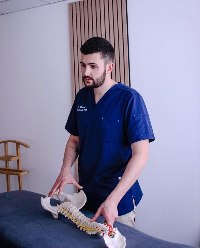 Charles menard ostéopathe vannes