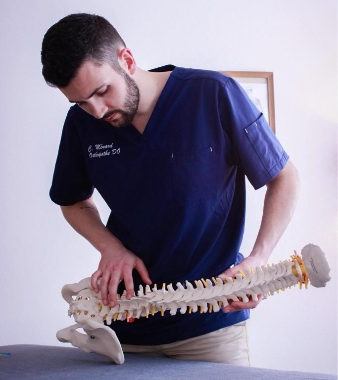 Charles Ménard Ostéopathe Vannes